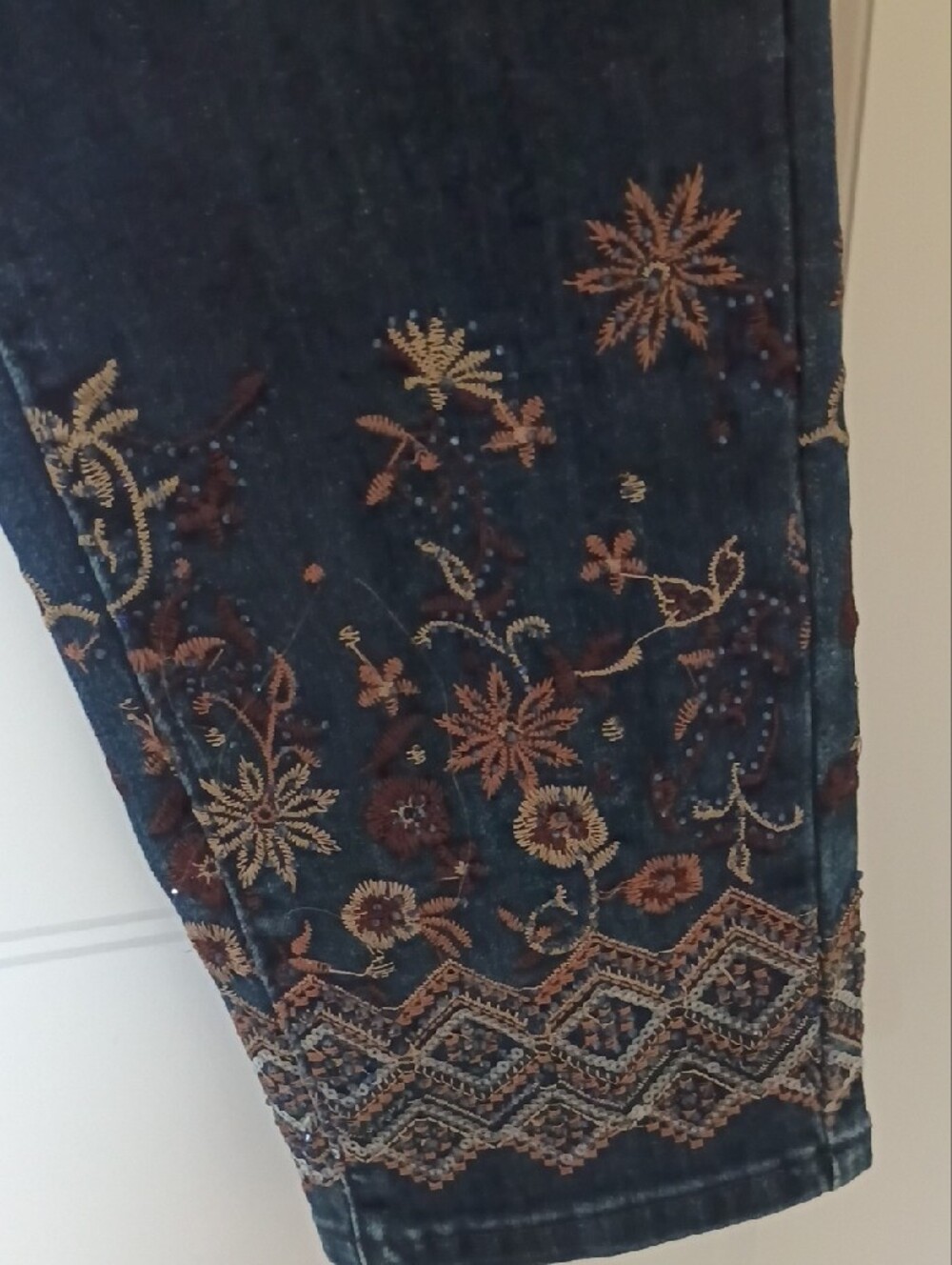 Charlie B Embroidered Denim Jeans - Size 6